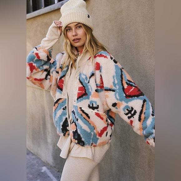 Free People Jackets & Blazers - Hit The Slopes Printed Fleece Jacket